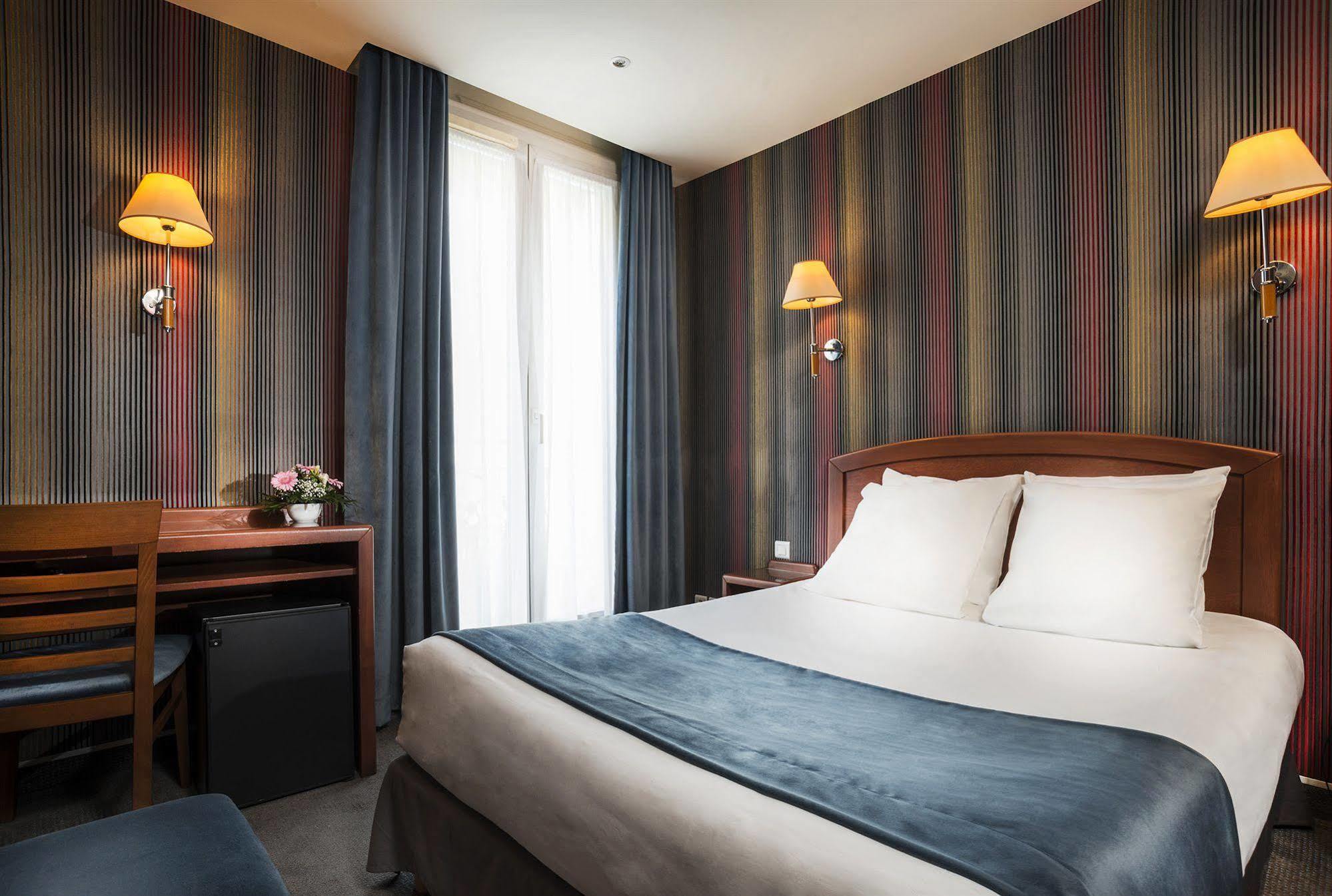 Hotel Charlemagne Neuilly-sur-Seine Ruang foto